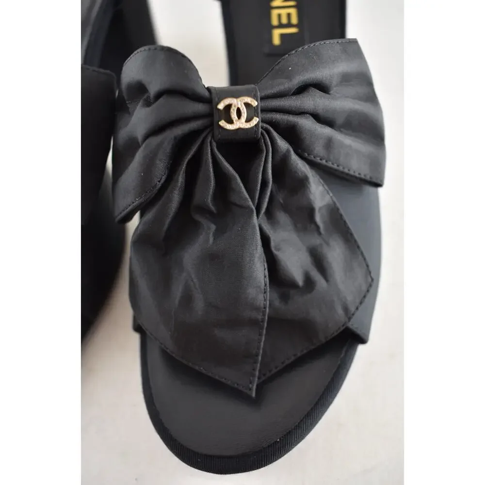 Chanel 24A Black Silk Bow Crystal CC Logo Ankle Strap Block Heel Sandals 42 - Picture 9 of 16